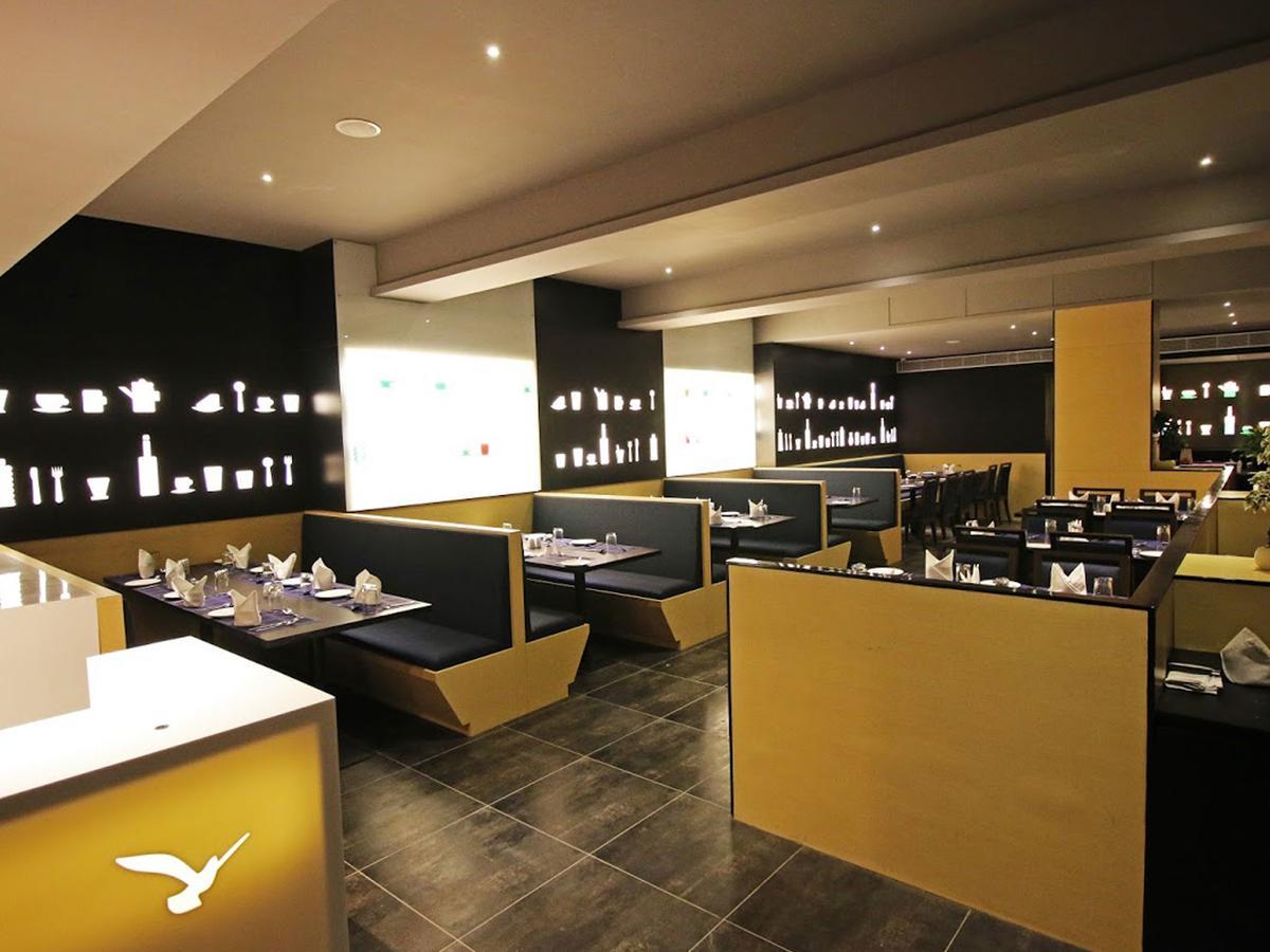 机场德国宫酒店 甘地讷格尔 外观 照片